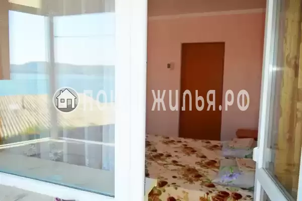 «На набережной» «На набережной»