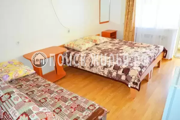 «На набережной» «На набережной»