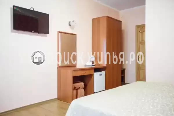 «На Набережной 11»
