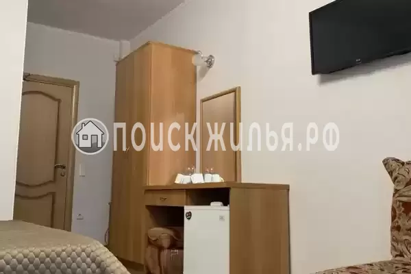 «На Набережной 11»