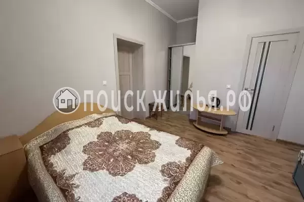 «На Ломоносова» «На Ломоносова»