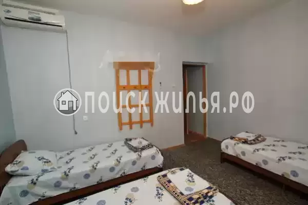 Отель «Ред Хаус» Отель «Ред Хаус»