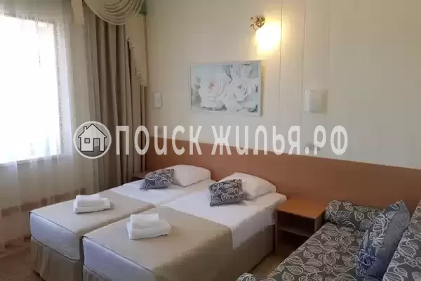 Отель «Астон»