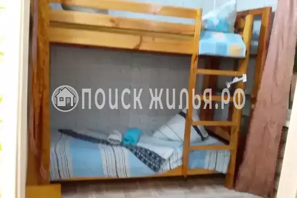 Гостевой дом «Дом с бассейном»