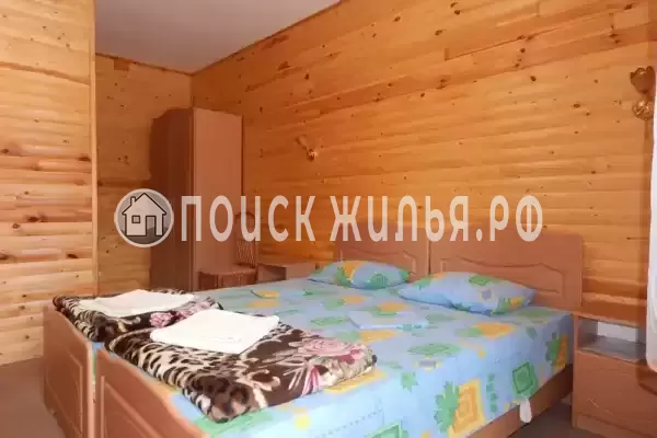 «Консульский дворик»