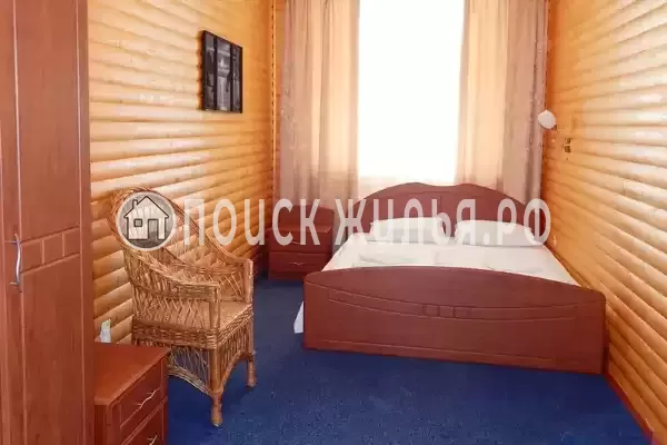 «Консульский дворик»