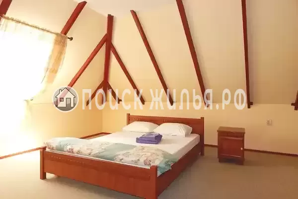 «Консульский дворик»