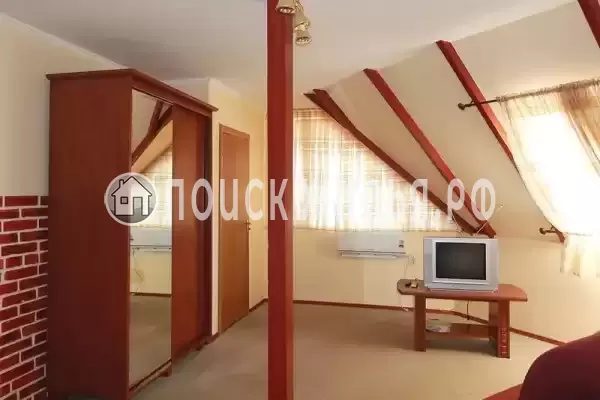 «Консульский дворик»